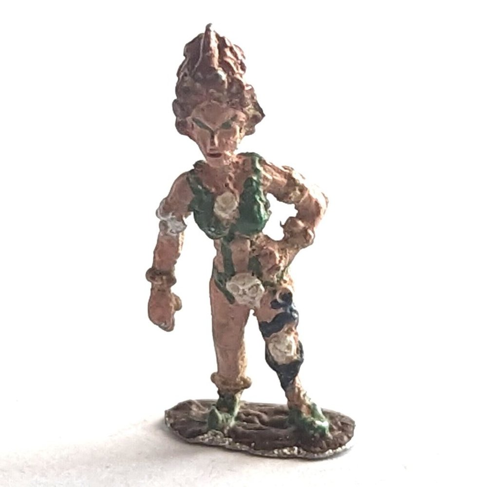 Vintage McEwan Miniatures Female Chaotic Cleric WZ-14 D&D Metal Fantasy 25mm